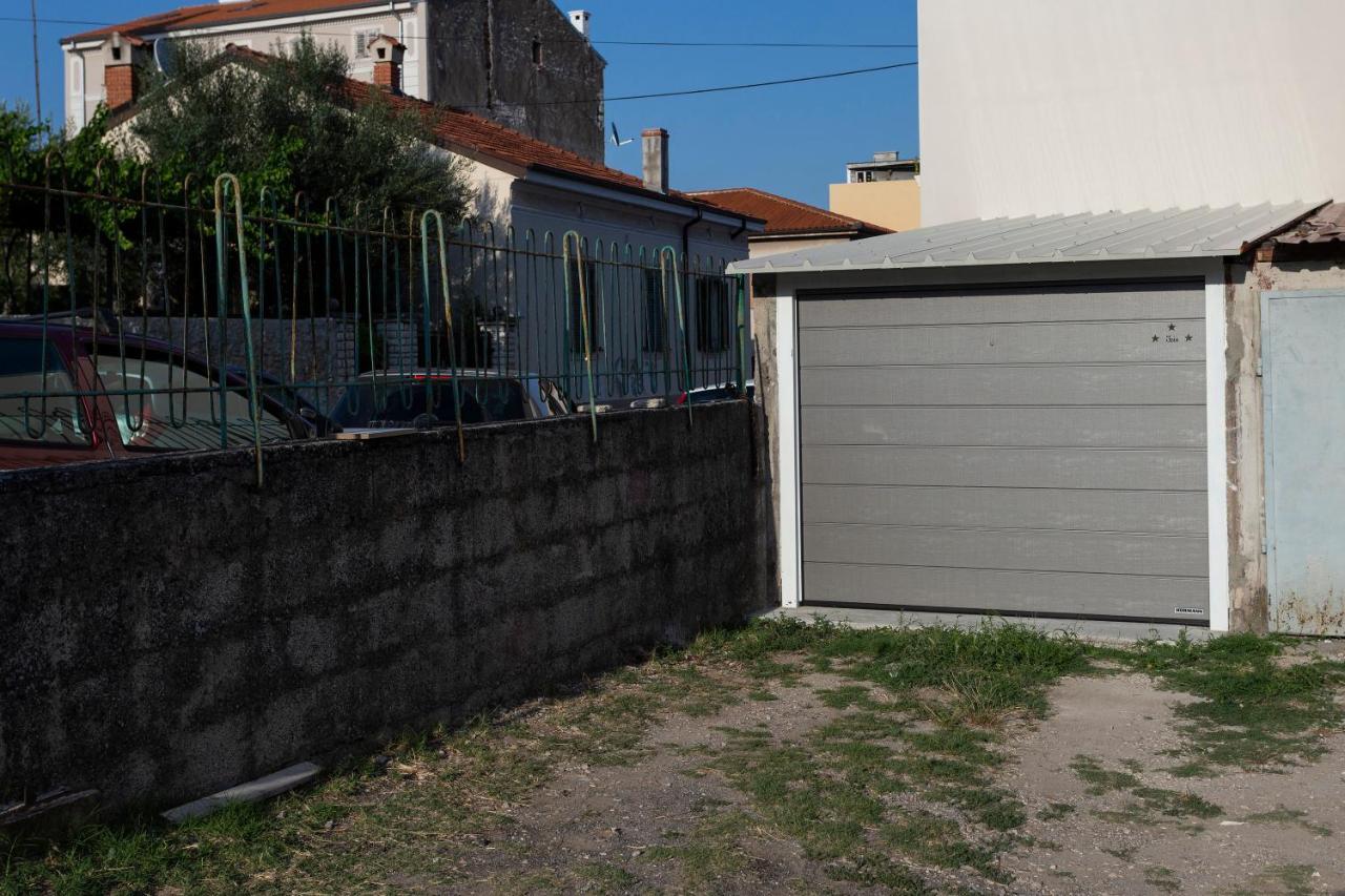 Apartman Izis Centar Pule Pula Zewnętrze zdjęcie