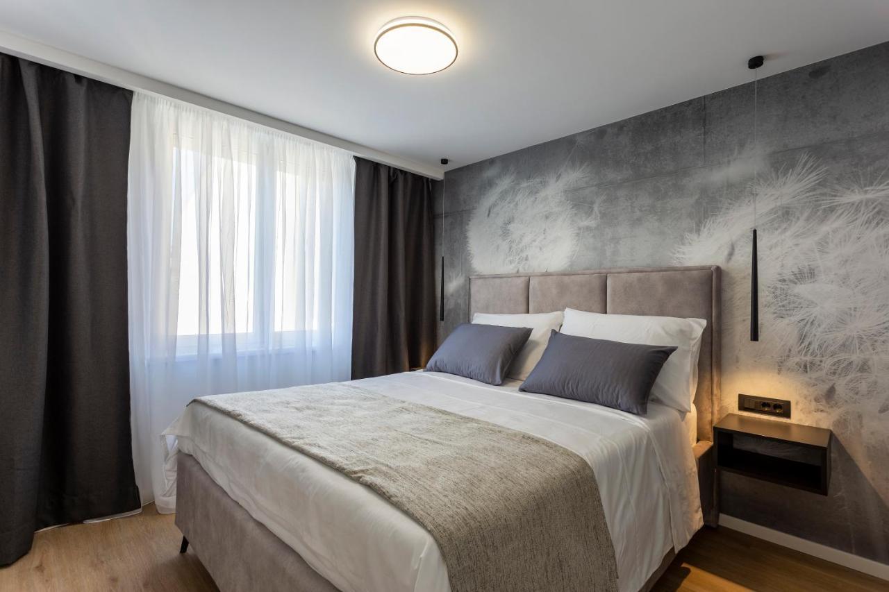 Apartman Izis Centar Pule Pula Zewnętrze zdjęcie